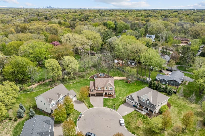 3617 Favorite Ct, Minnetonka, MN 55305