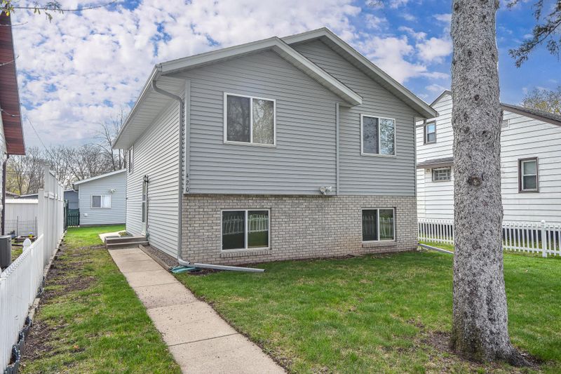 420 32nd Ave N, Saint Cloud, MN 56303