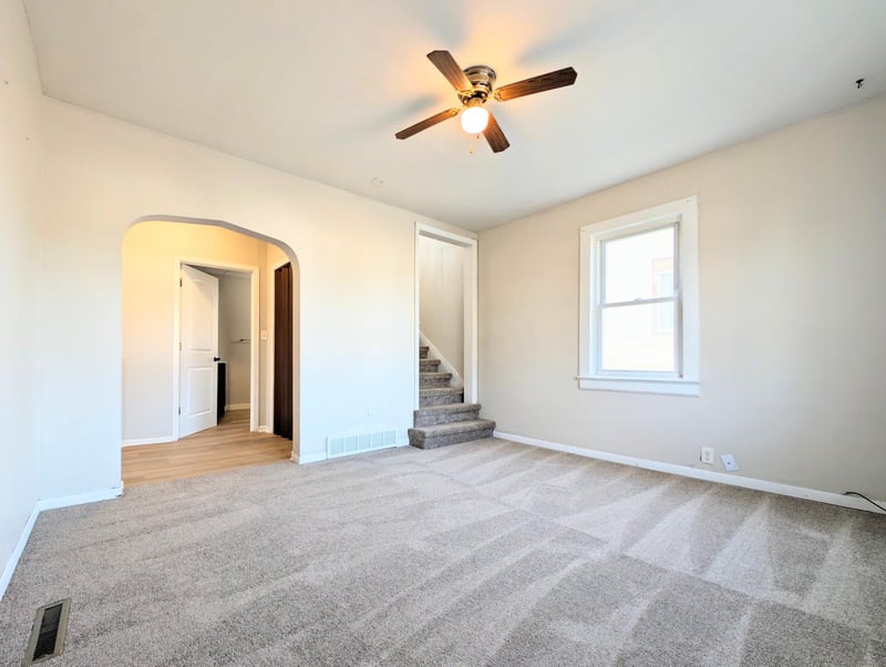 406 4th St SW, Montgomery, MN 56069