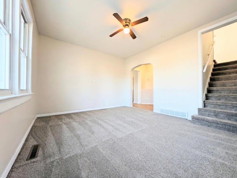 406 4th St SW, Montgomery, MN 56069