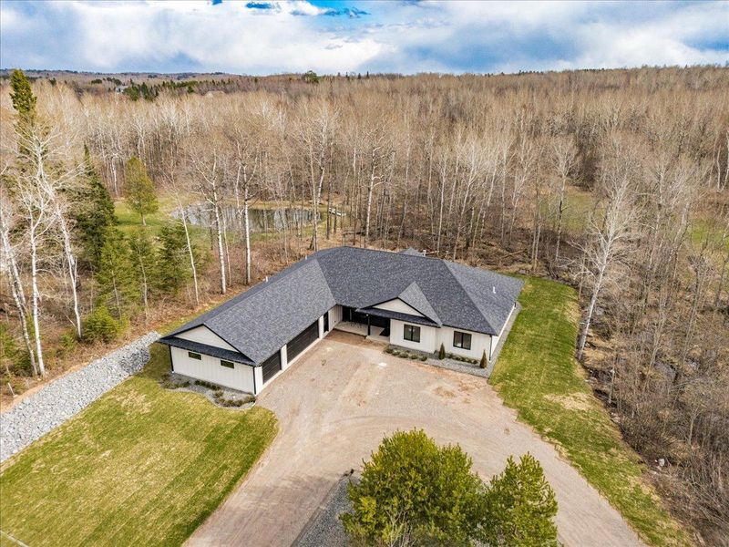 4966 Anderson Rd, Hermantown, MN 55811