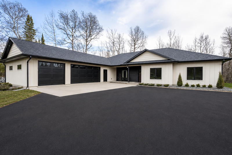 4966 Anderson Rd, Hermantown, MN 55811