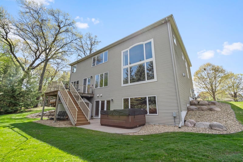 15197 Uplander St NW, Andover, MN 55304