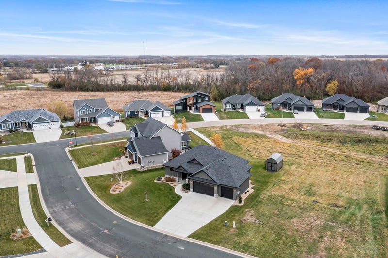 603 Eastland Ave SE, New Prague, MN 56071