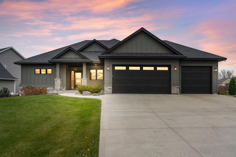 603 Eastland Ave SE, New Prague, MN 56071