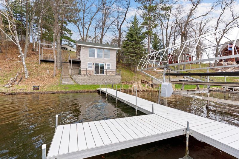 8016 Ridge Rd, Nisswa, MN 56468