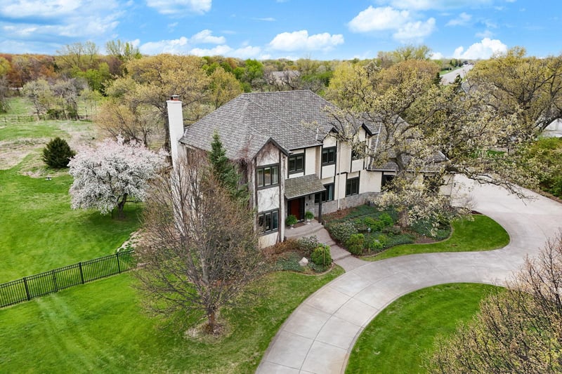 2660 Deer Rg NE, Blaine, MN 55449