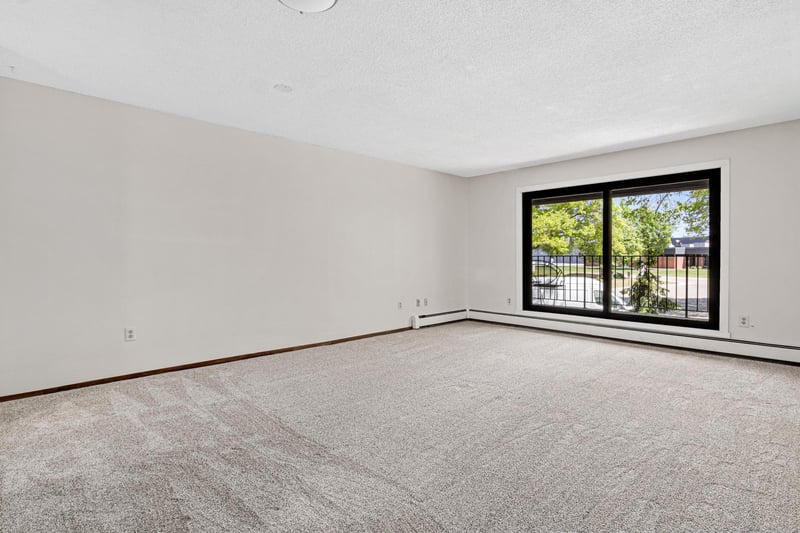 7500 Cahill Rd #101C, Edina, MN 55439