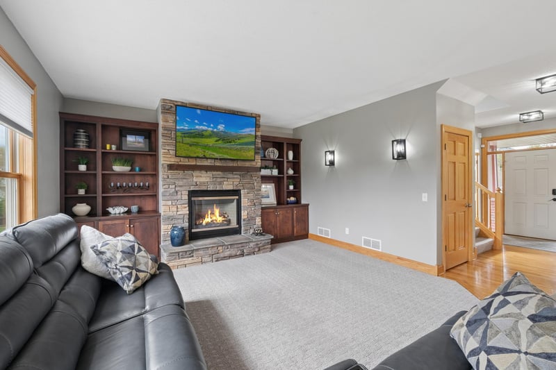 10828 Jersey Cir N, Brooklyn Park, MN 55445