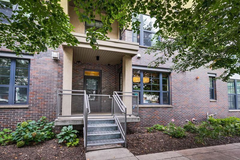 2566 Ellis Ave #116, Saint Paul, MN 55114