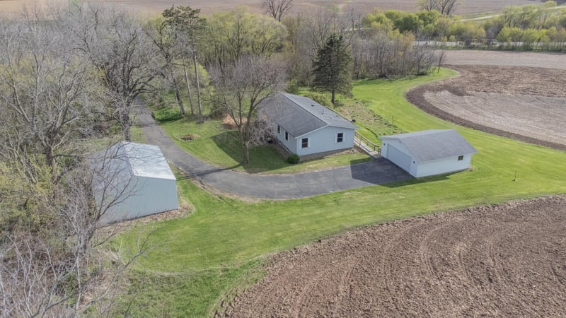 W3304 Us Highway 10, Maiden Rock, WI 54750