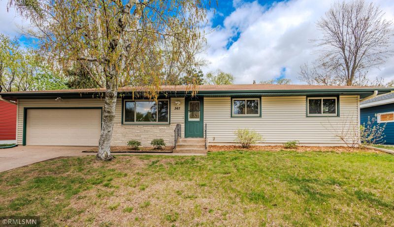 367 Manor Dr NE, Spring Lake Park, MN 55432