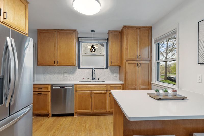 4257 Drew Ave N, Robbinsdale, MN 55422