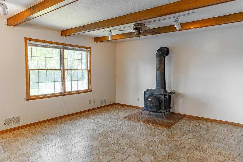 436 Bernard St E, West Saint Paul, MN 55118