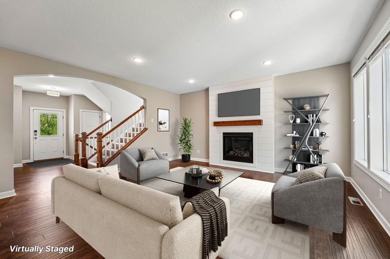 1143 Pine Hill Ln, White Bear Twp, MN 55127