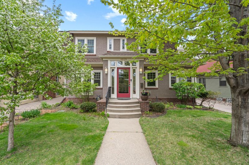 4825 Girard Ave S, Minneapolis, MN 55419