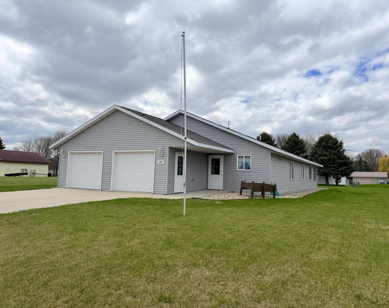 105 8th St S, Hoffman, MN 56339