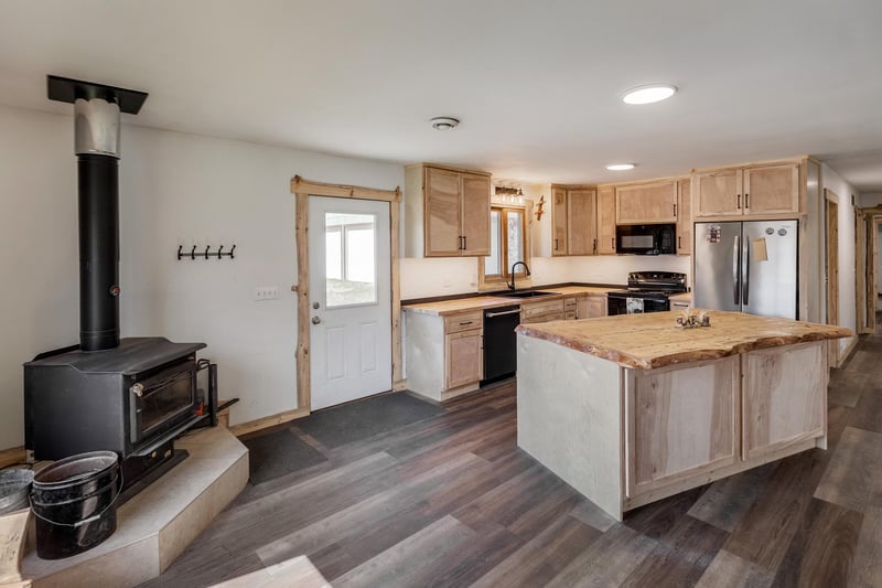 4300 72nd St NW, Walker, MN 56484