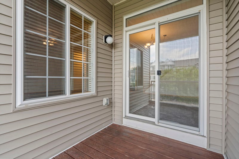 18241 Kerrville Trl #209, Lakeville, MN 55044