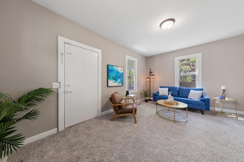3427 N 6th St, Minneapolis, MN 55412