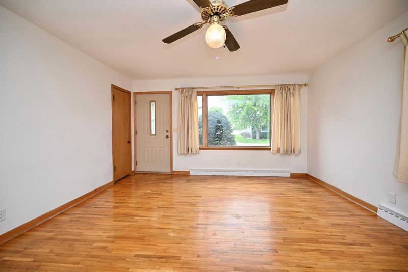 730 47th Ave, Winona, MN 55987