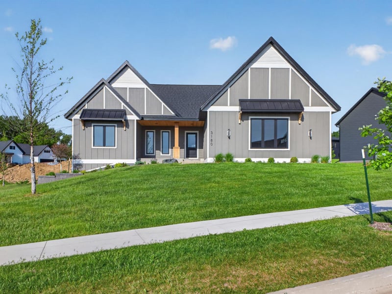 3180 Bella Terra Ln NE, Rochester, MN 55906