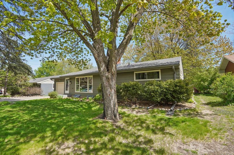4016 Jersey Ave N, Crystal, MN 55427