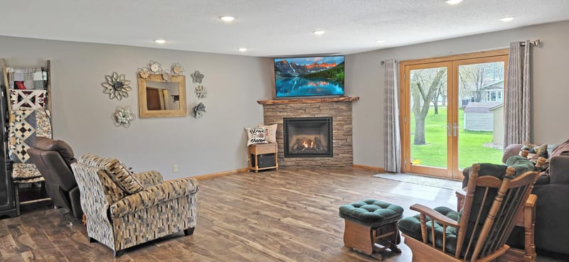307 Marion St, Milroy, MN 56263