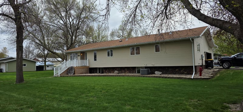 307 Marion St, Milroy, MN 56263