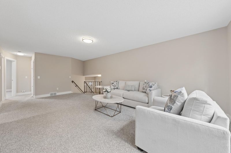 2848 Ardan Ave, Mounds View, MN 55112