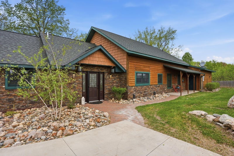 23269 735th Ave, Dassel, MN 55325