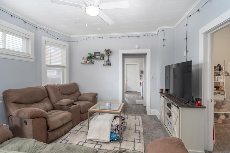 3019 Restormel St, Duluth, MN 55806