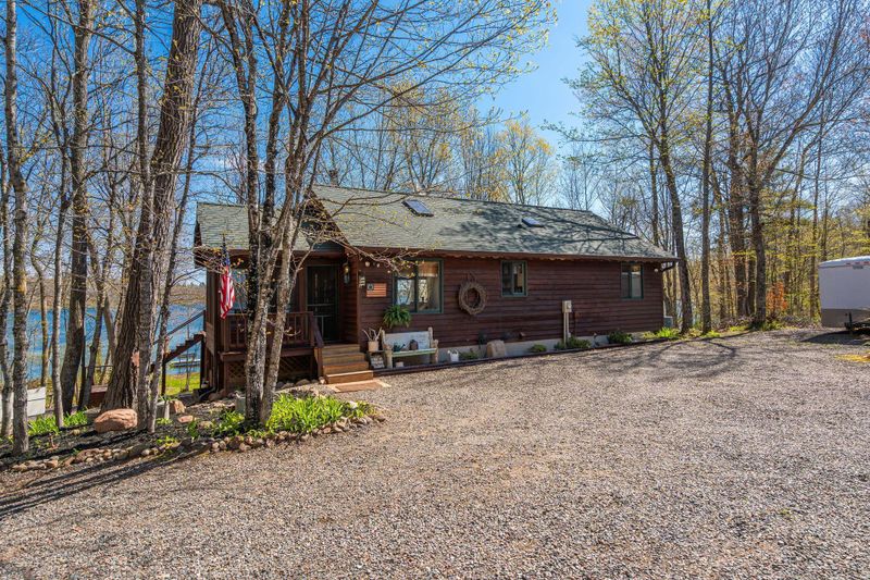 N4371 Red Oak Ln, Stone Lake, WI 54876