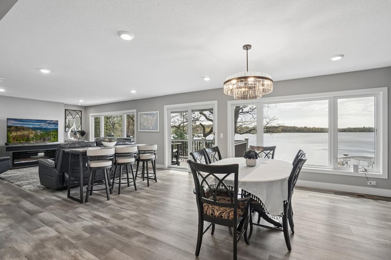 10941 42nd St SE, Clear Lake, MN 55319