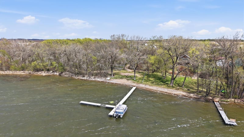 14970 E Amelia Dr, Villard, MN 56385