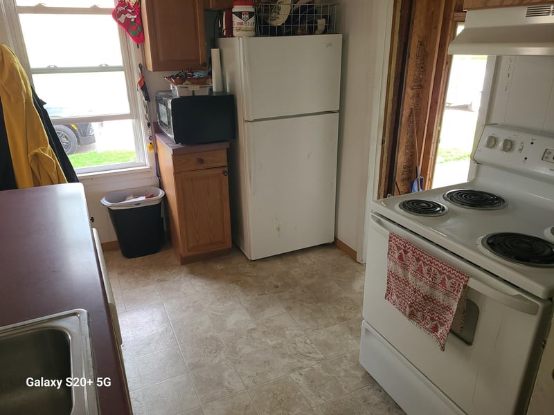101 S Sheridan St, Houston, MN 55943