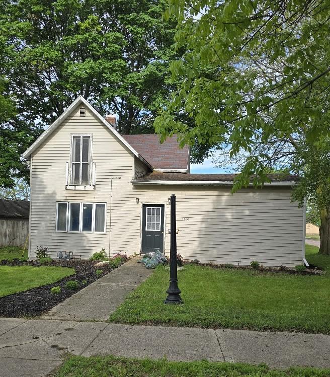 1164 Miller Ave, Windom, MN 56101