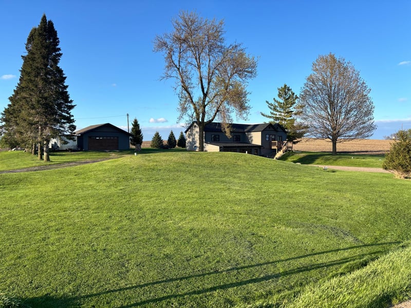 12780 98th St, Cologne, MN 55322