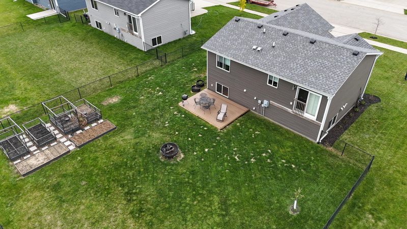 904 6th Ave NE, Kasson, MN 55944