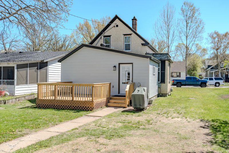 704 3rd St SE, Little Falls, MN 56345