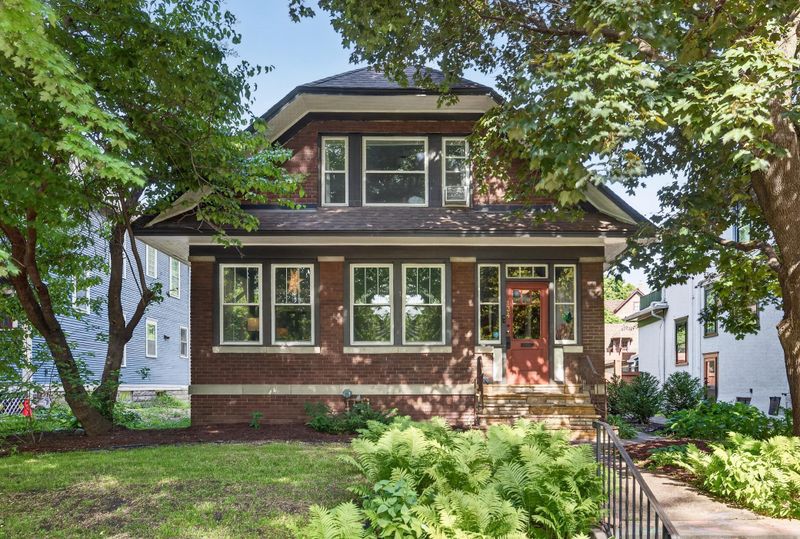 134 Amherst St, Saint Paul, MN 55105