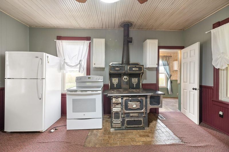 S346 Nicholes, Mondovi, WI 54755