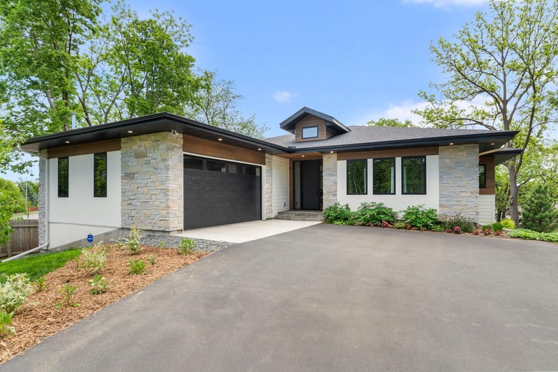 10821 Blossom Rd, Eden Prairie, MN 55347