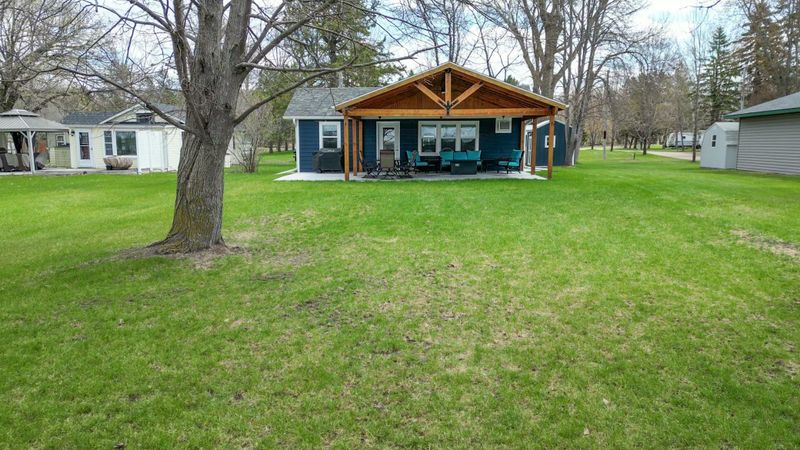27431 340th Ave, Underwood, MN 56586
