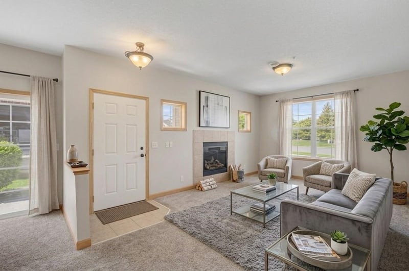 9202 Spirit Hills Rd, Monticello, MN 55362