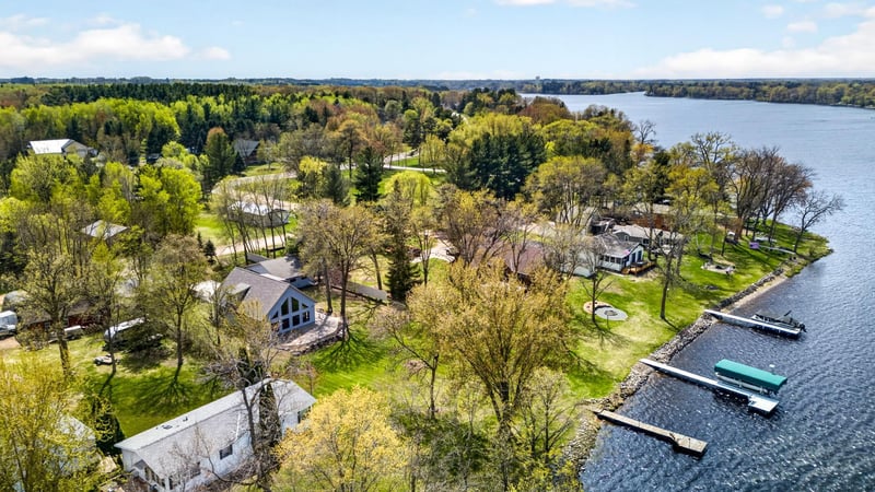 20567 Scott Dr, Pine City, MN 55063