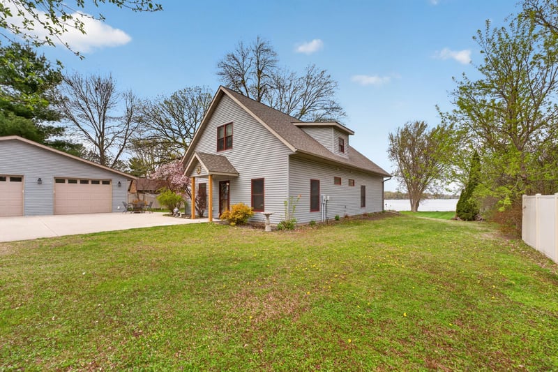 20567 Scott Dr, Pine City, MN 55063