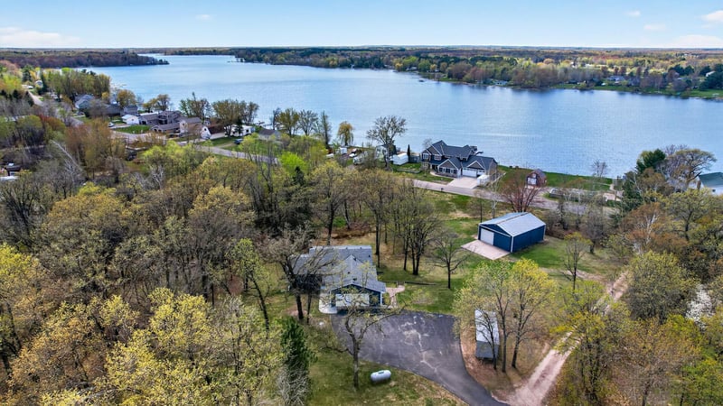 2822 286th Ln NW, Isanti, MN 55040