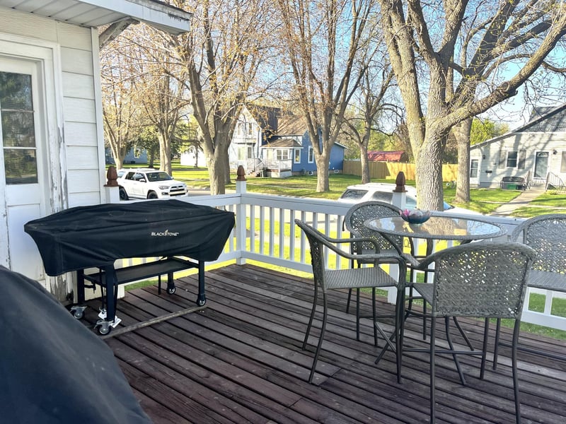 315 1st St SE, Clara City, MN 56222