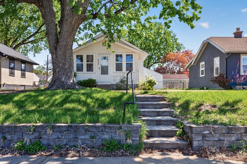 5349 Nokomis Ave S, Minneapolis, MN 55417